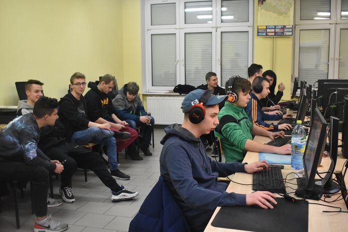 turniej-esportowy-79505