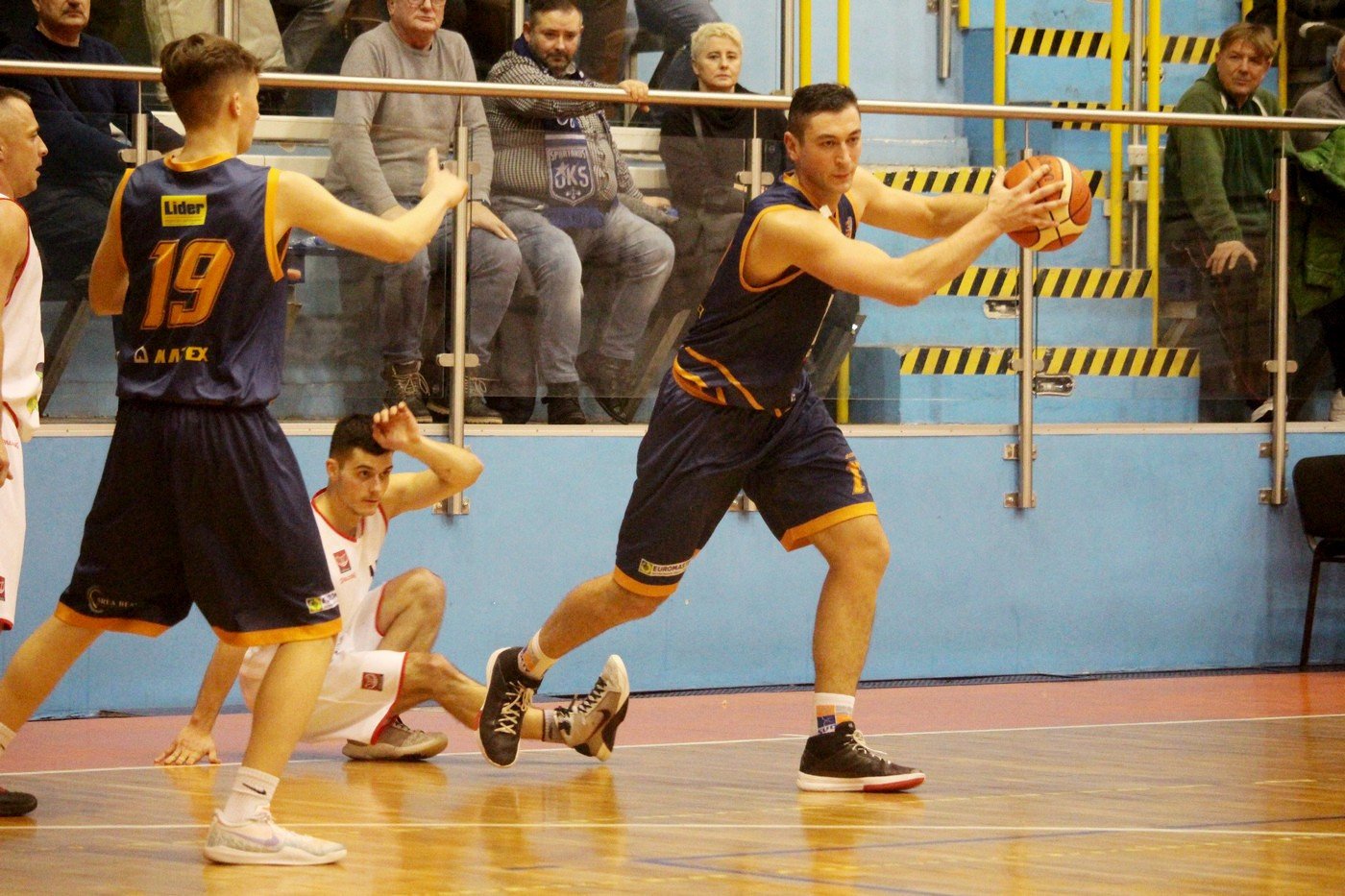 mia-byc-spacerek-bya-walka-do-konca-79570