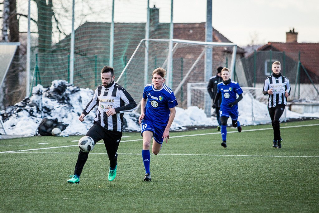 juniorzy-karkonoszy-sparowali-z-wokniarzem-79620