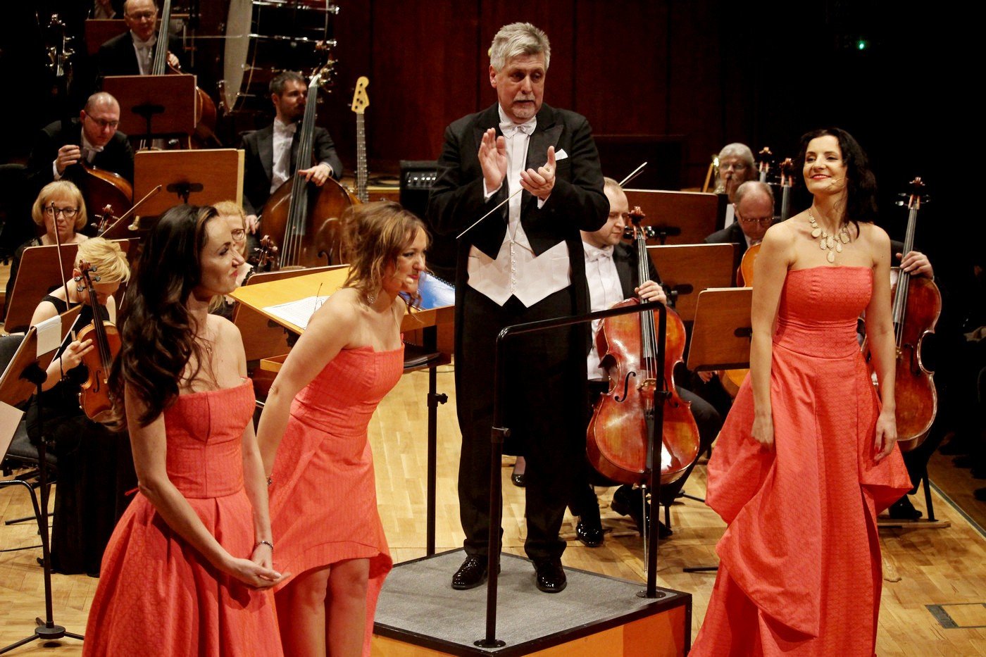 koncert-z-owacjami-79748