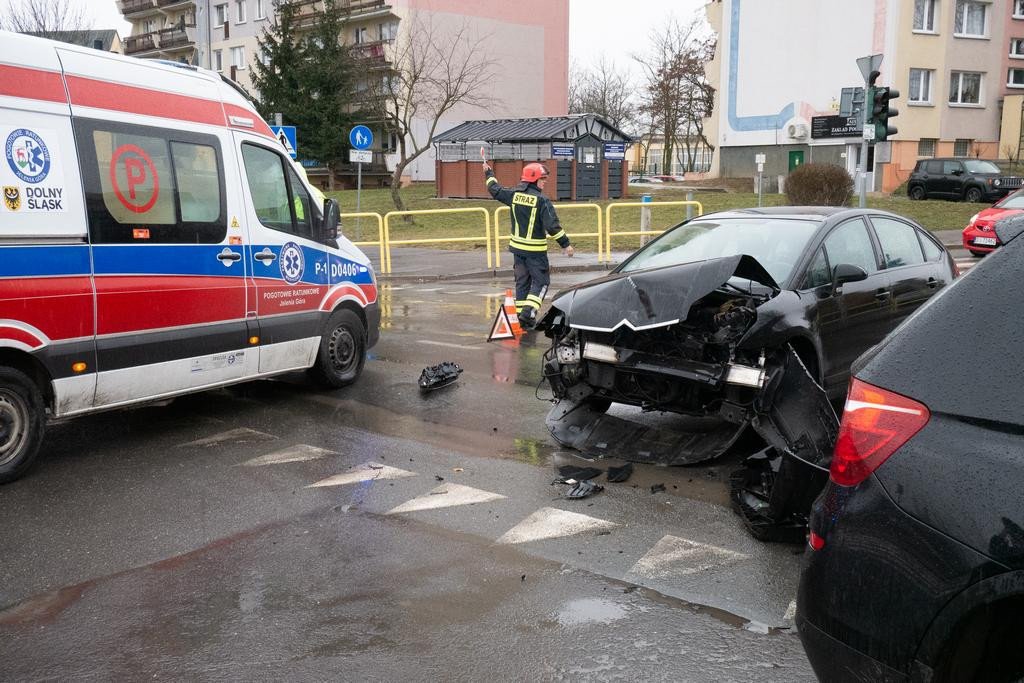 zderzenie-przy-szpitalu-79832