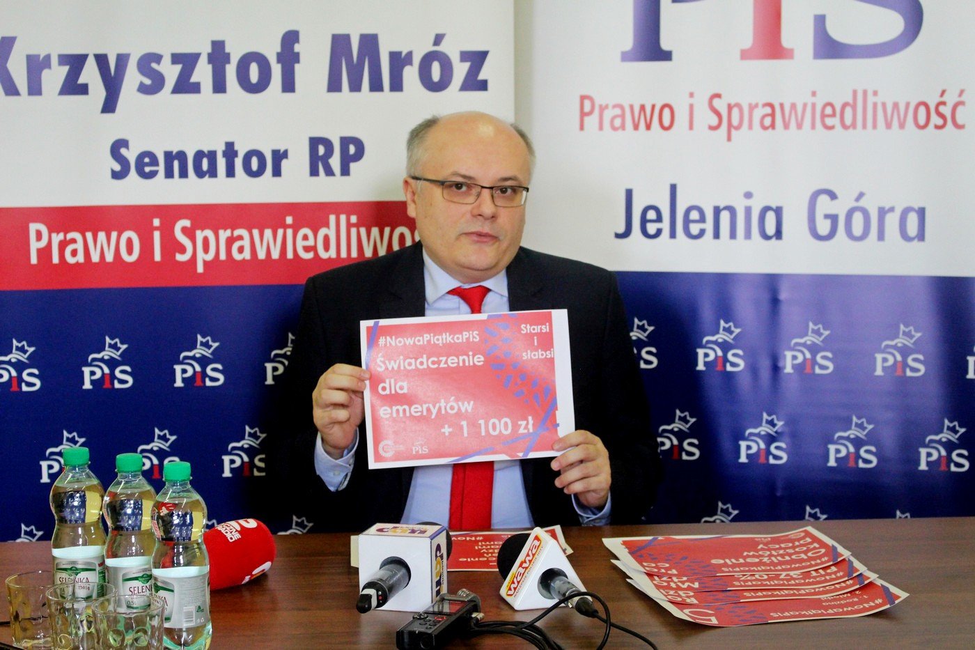 senator-mroz-o-piatce-79905