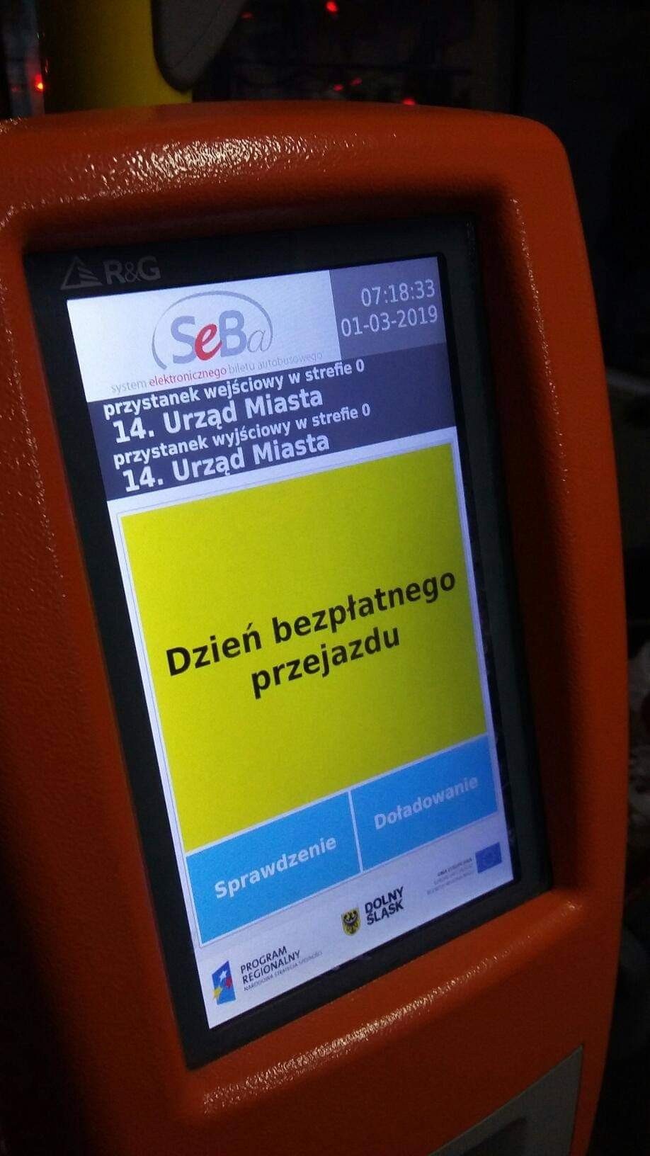 mzk-dzisiaj-nie-wszyscy-za-darmo-79979