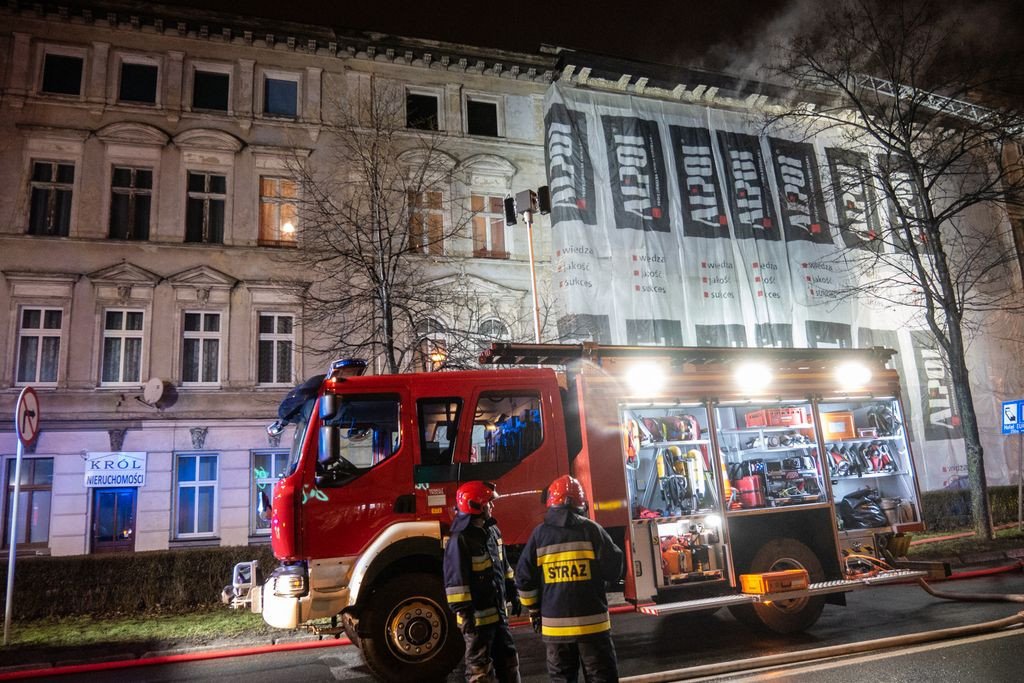 pozar-w-kamienicy-79997