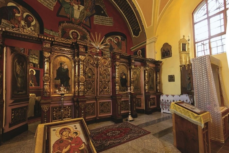 Wnętrze Cerkwi Apostołów Piotra i Pawła w Jeleniej Górze/fot. Internet
