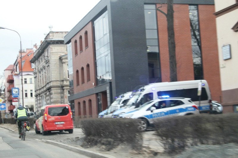 przy-sadzie-kolejna-policyjna-akcja-80048