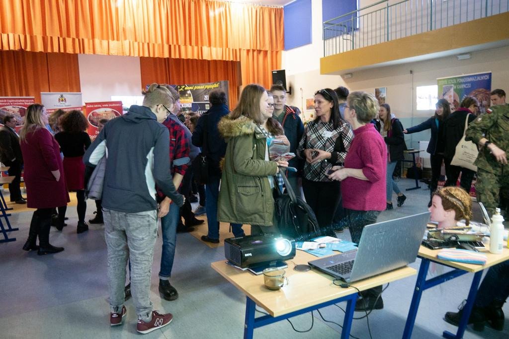 targi-edukacyjne-we-wleniu-80051