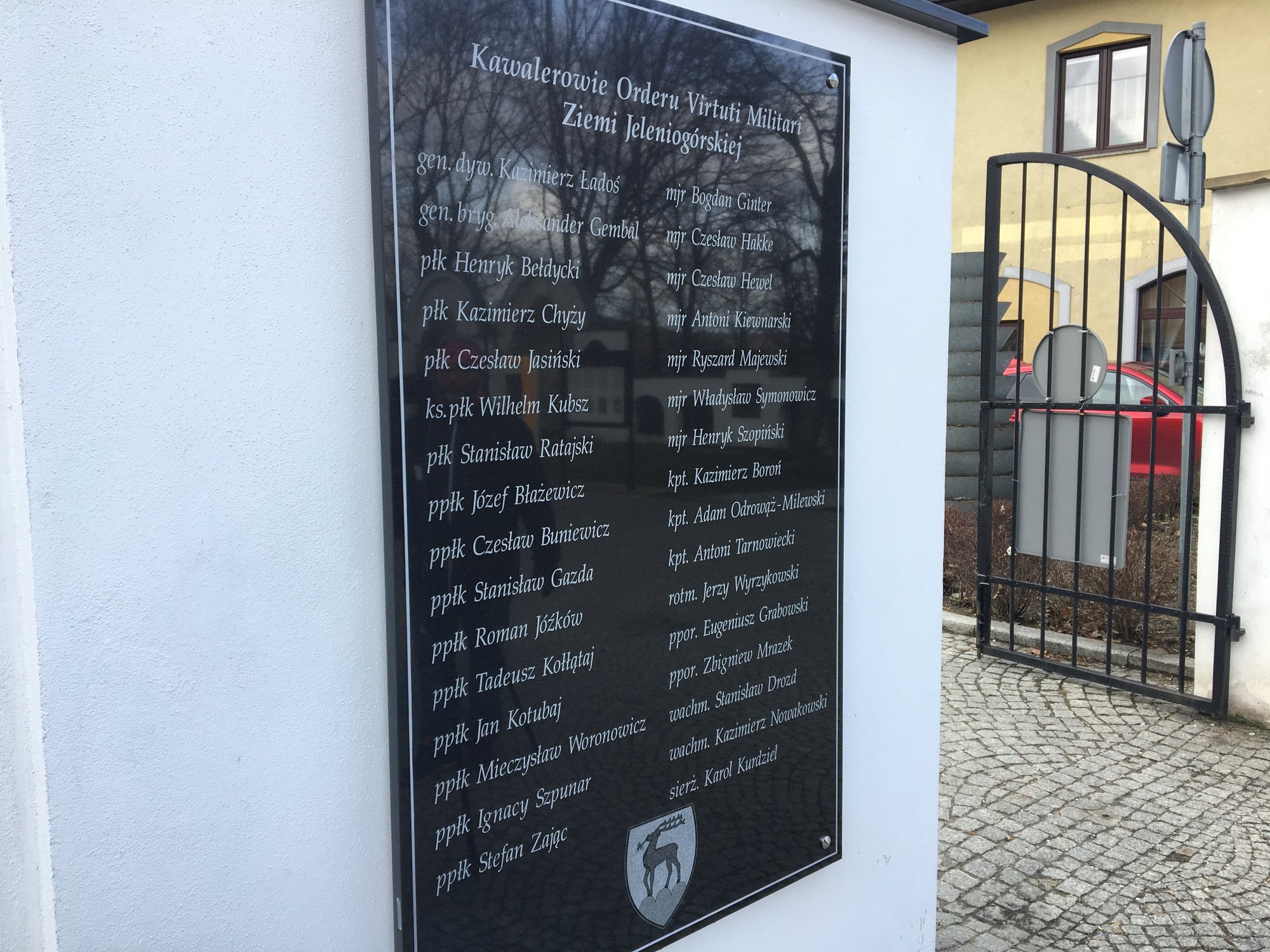 szukaja-odznaczonych-orderem-virtuti-militari-80258