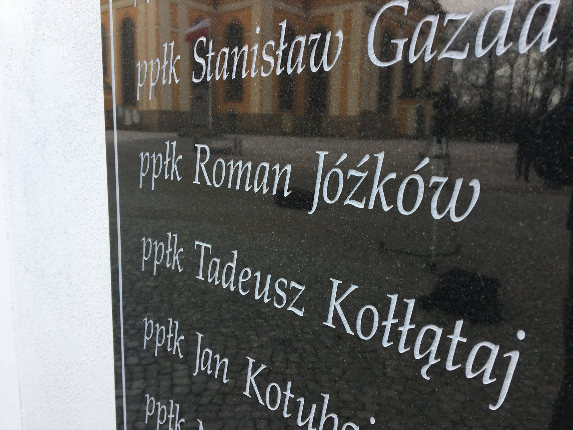 szukaja-odznaczonych-orderem-virtuti-militari-80258