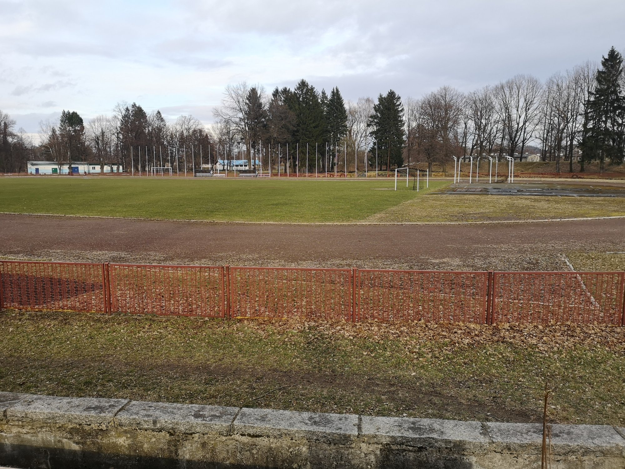 rusza-remont-stadionu-przy-ulicy-lubanskiej-80260