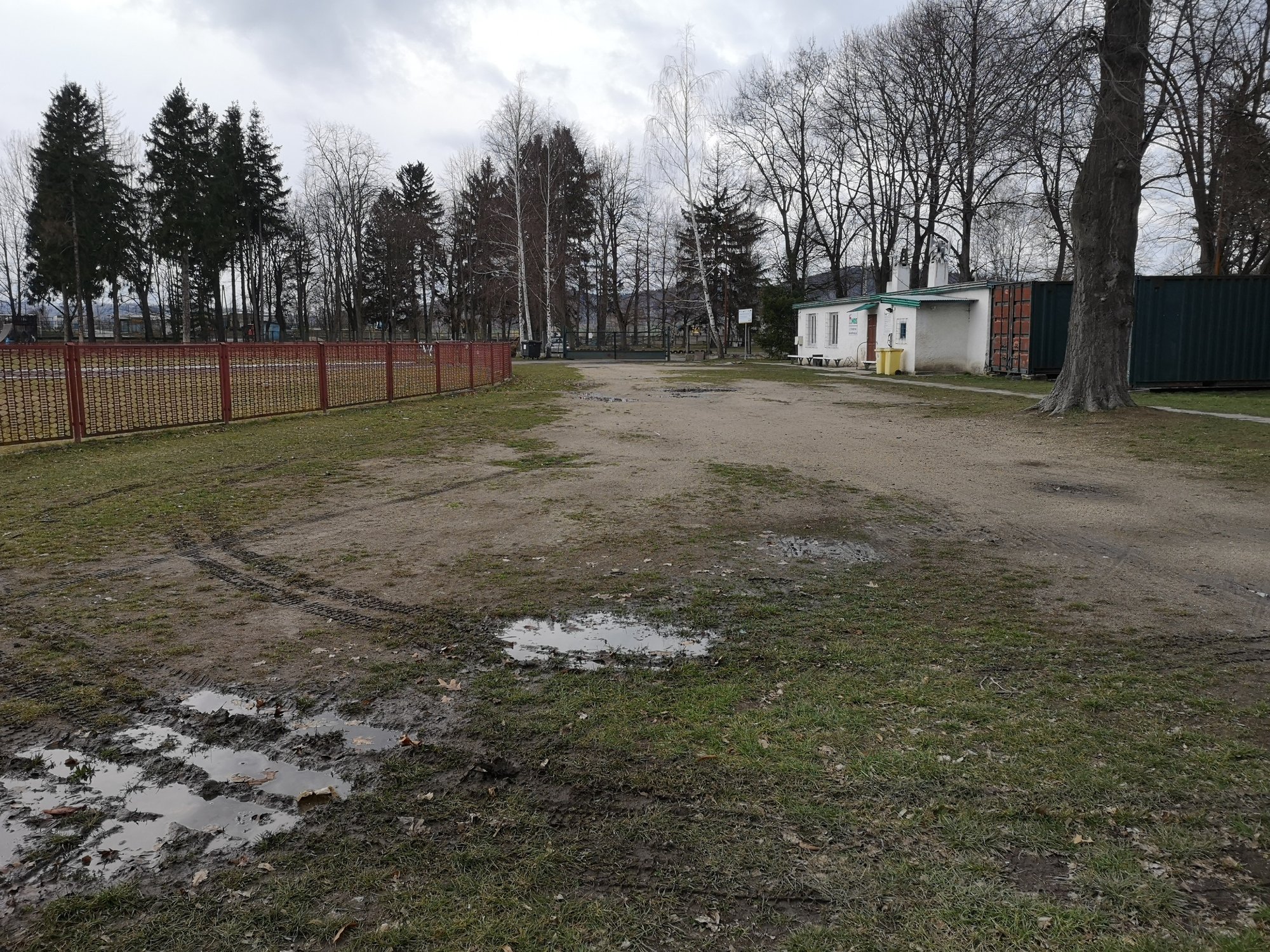 rusza-remont-stadionu-przy-ulicy-lubanskiej-80260
