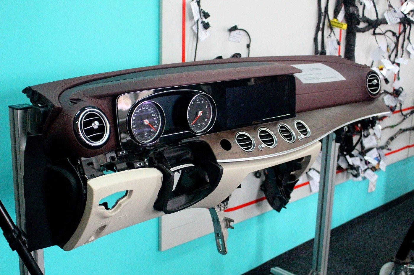 kolejna-pracownia-w-mechaniku-80362