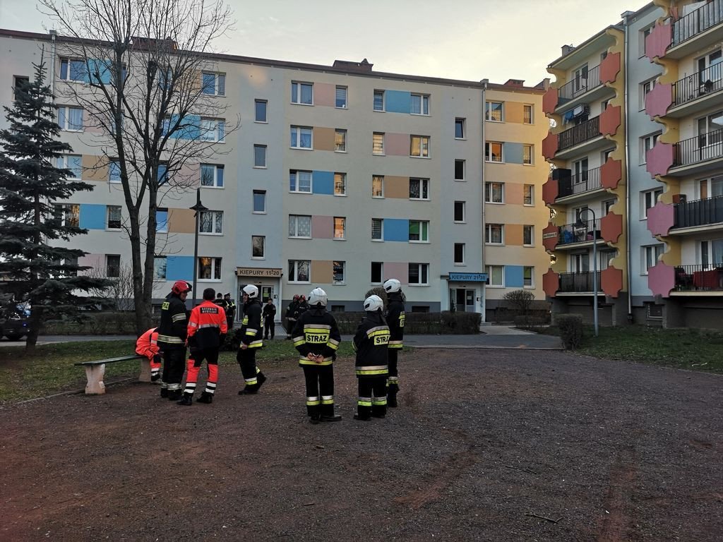 znow-alarm-bombowy-80396