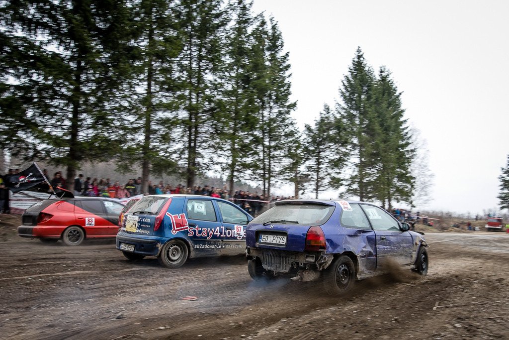 wyscigi-wrakow-nadal-bardzo-popularne-80411