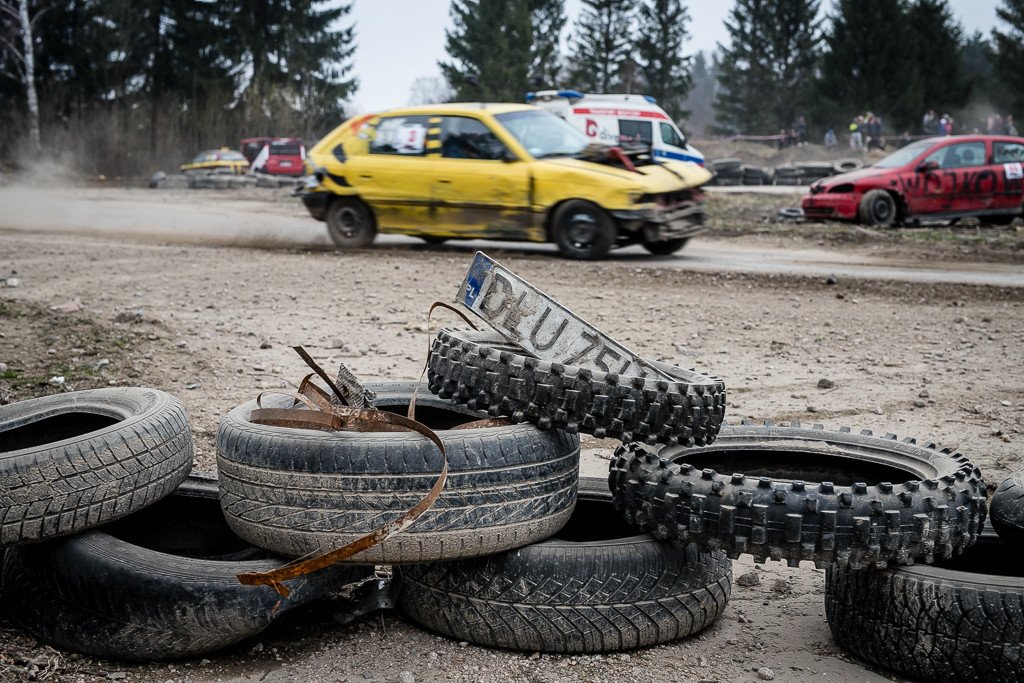 wyscigi-wrakow-nadal-bardzo-popularne-80411
