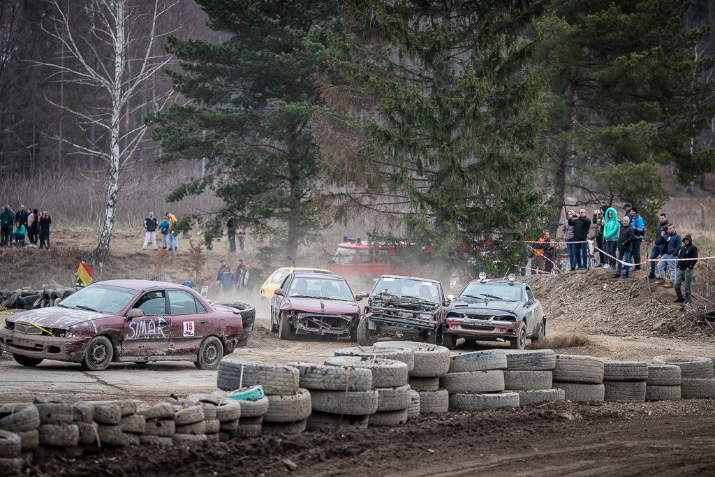 wyscigi-wrakow-nadal-bardzo-popularne-80411
