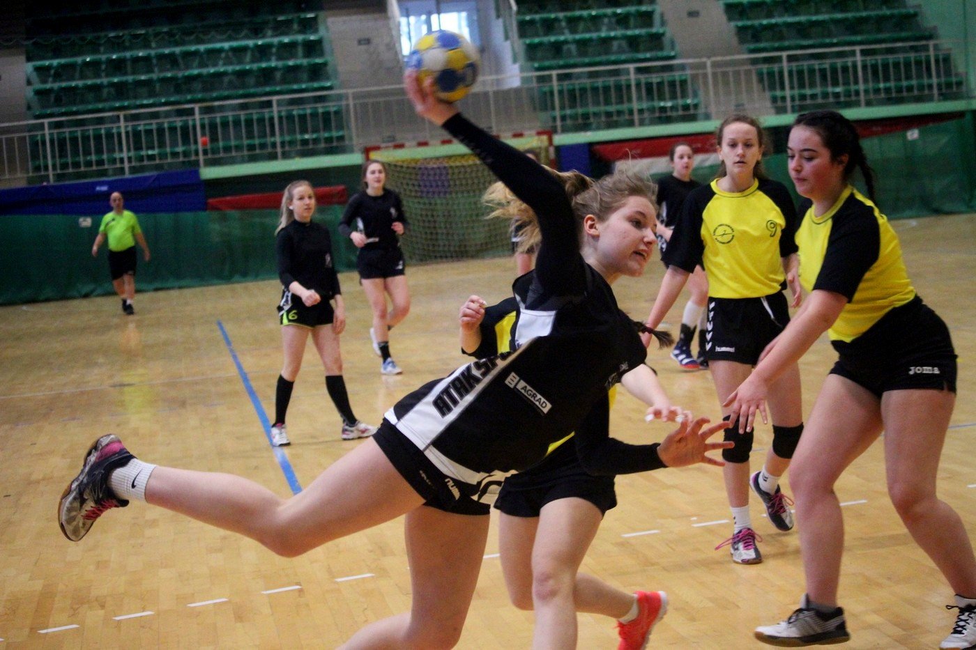 w-finale-zerom-i-pisarzowice-80441