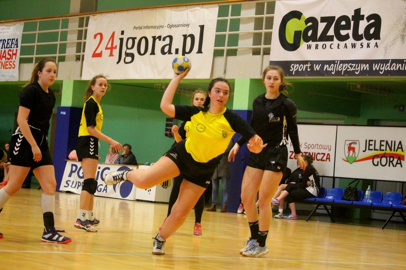 w-finale-zerom-i-pisarzowice-80441