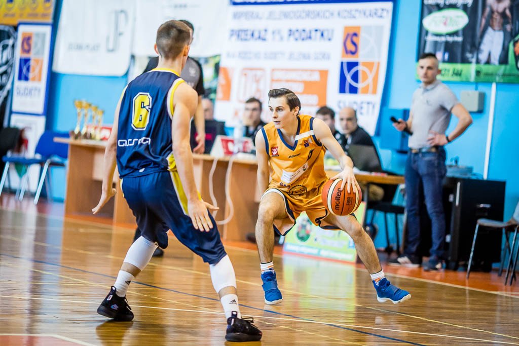 faworyt-pokaza-klase-sudety-walcza-dalej-80528