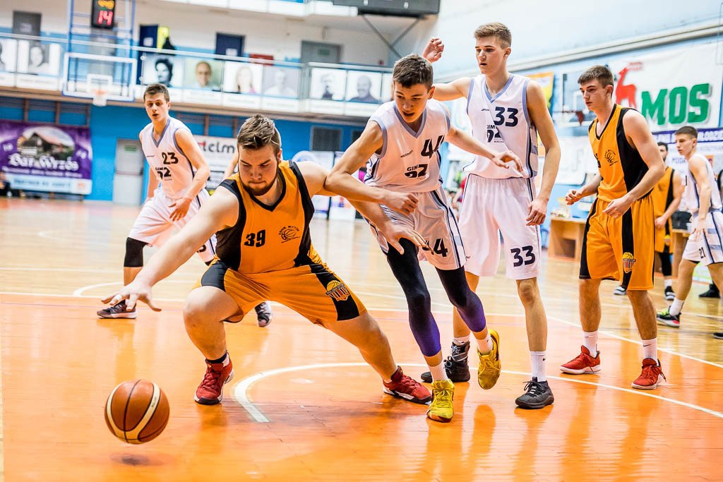 faworyt-pokaza-klase-sudety-walcza-dalej-80528