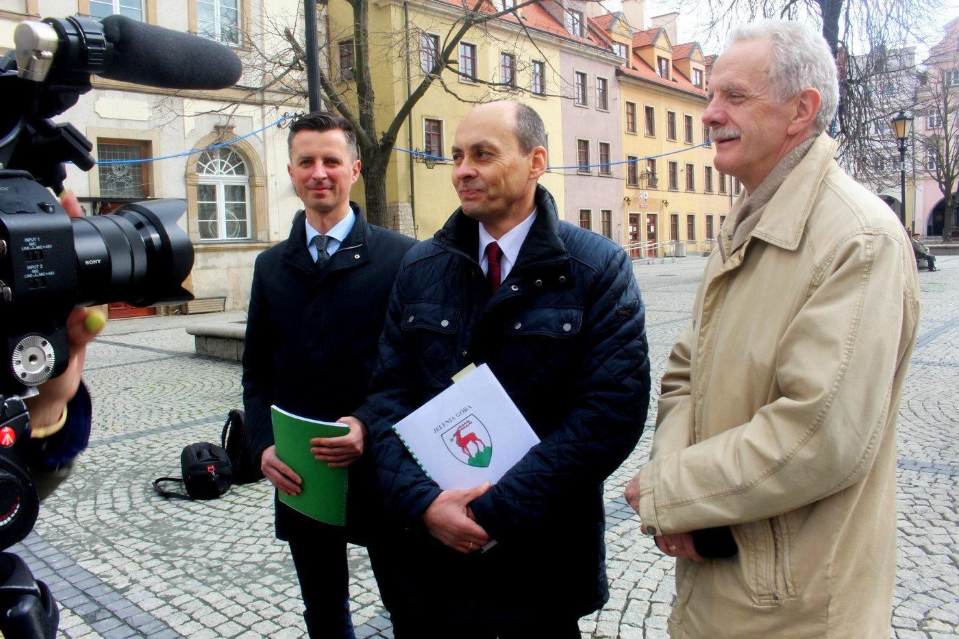 pis-za-nieudolnosc-powinni-zrzec-sie-pensji-80530