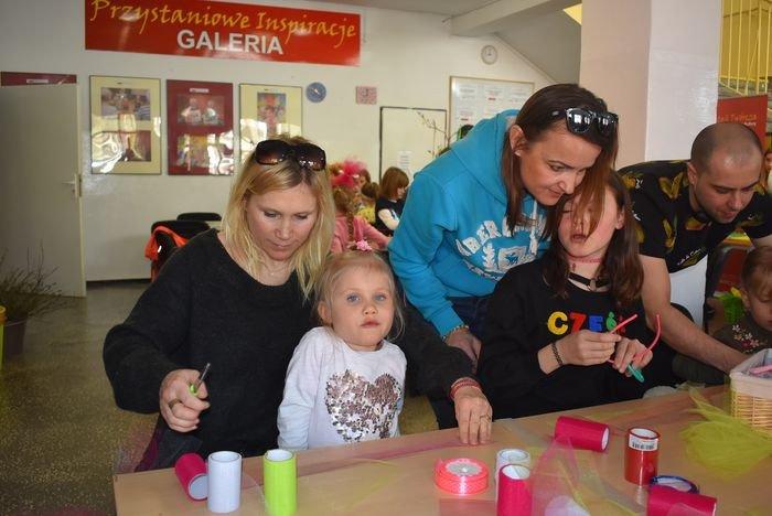 cudenka-z-kapelusza-pani-wiosny-80538