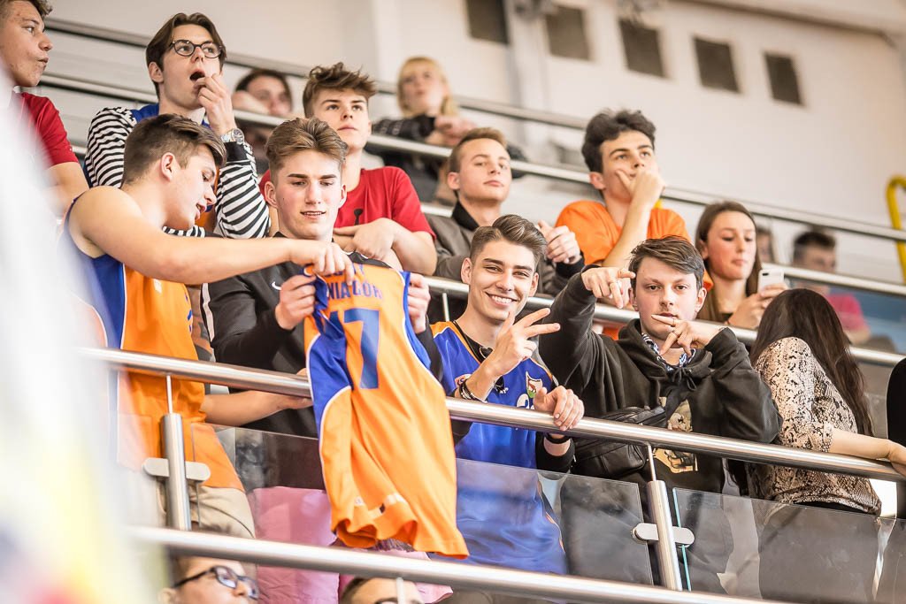 juniorzy-jeszcze-maja-szanse-80547