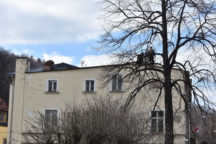 dach-magistratu-do-remontu-80584