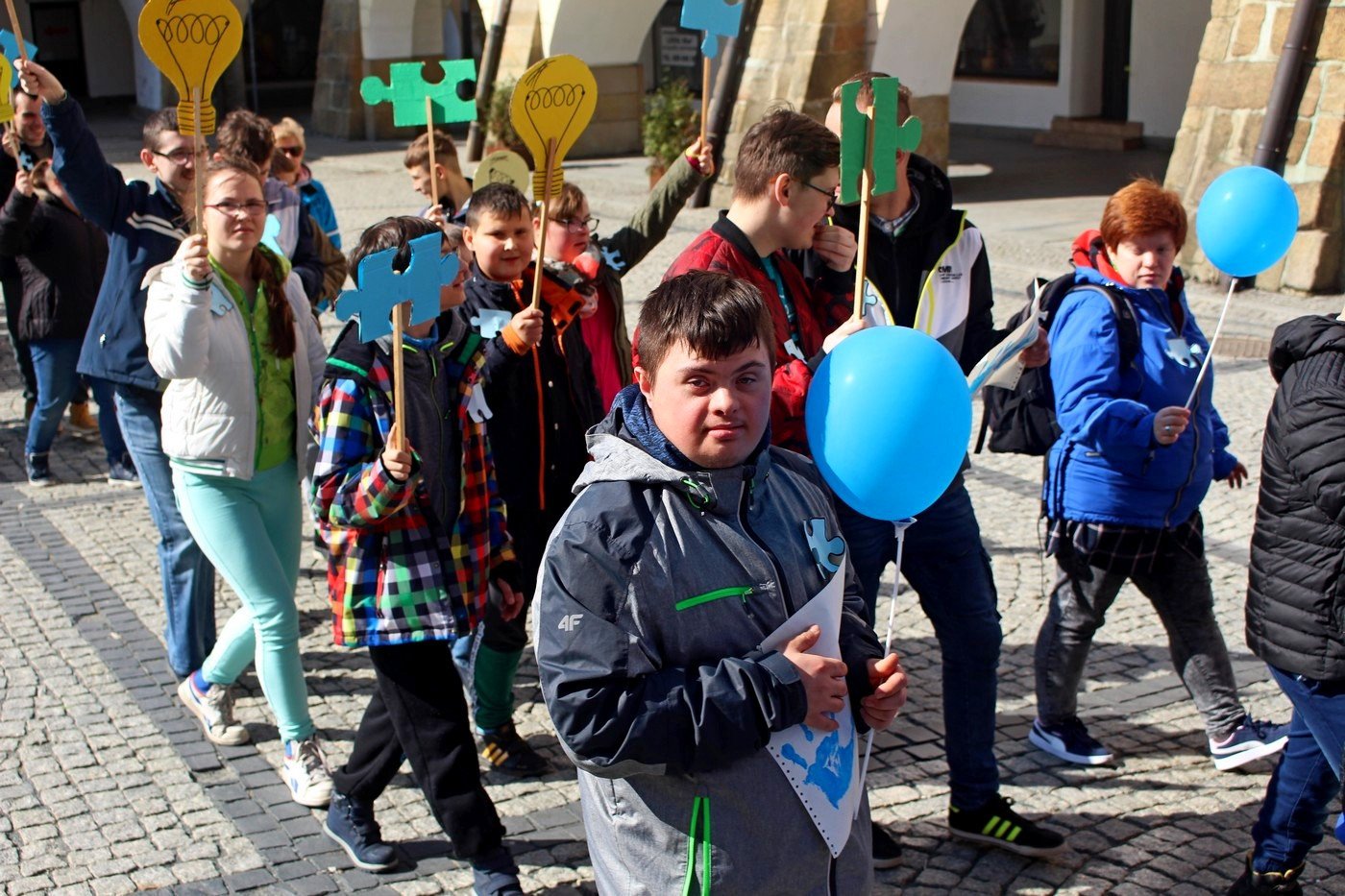 miasto-na-niebiesko-80611