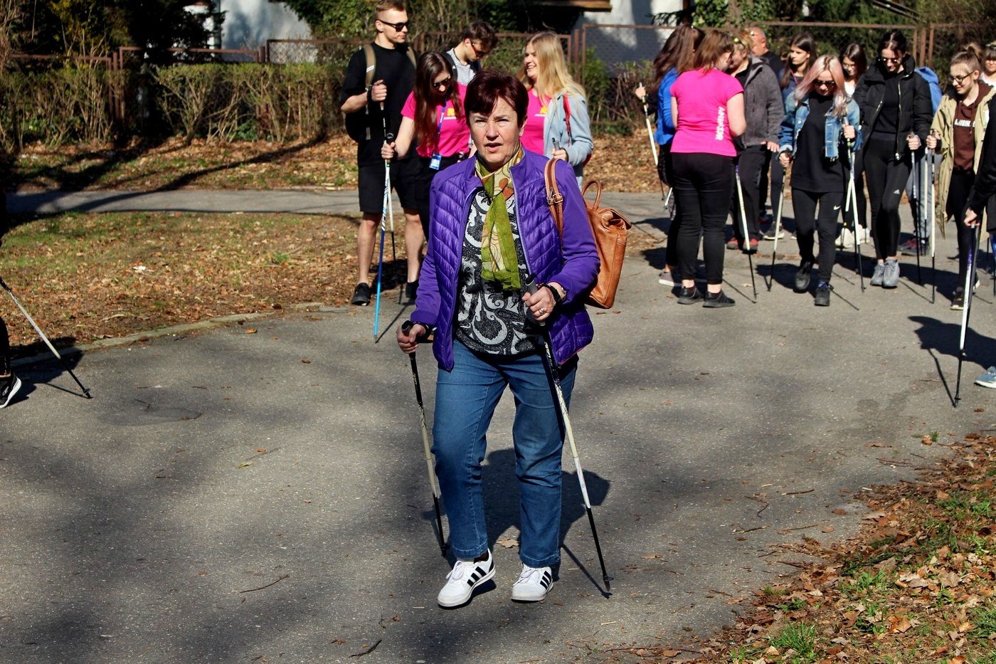 modziez-polubia-nordic-walking-80676