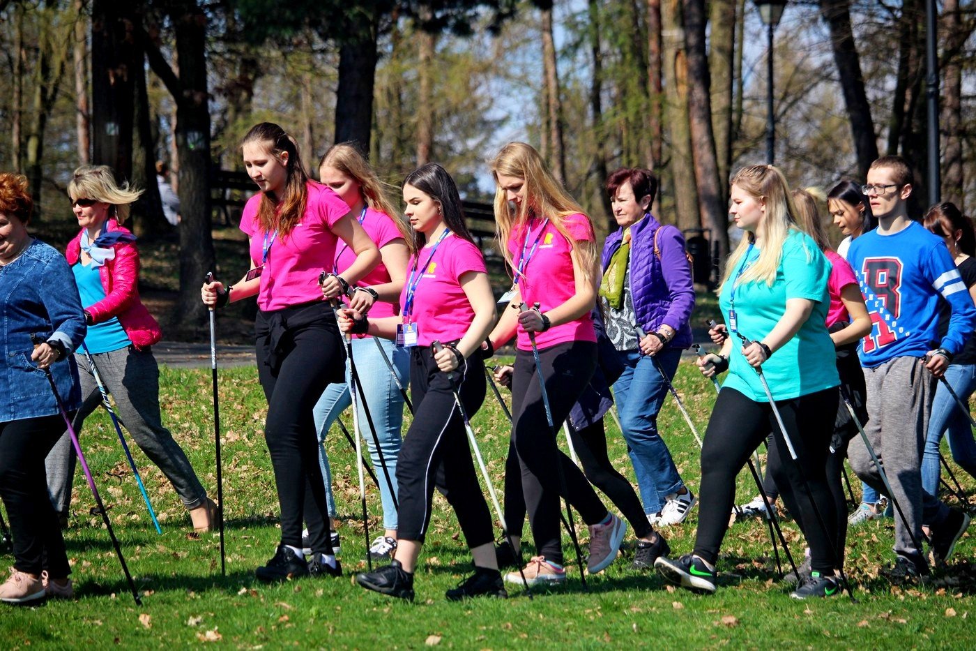 modziez-polubia-nordic-walking-80676