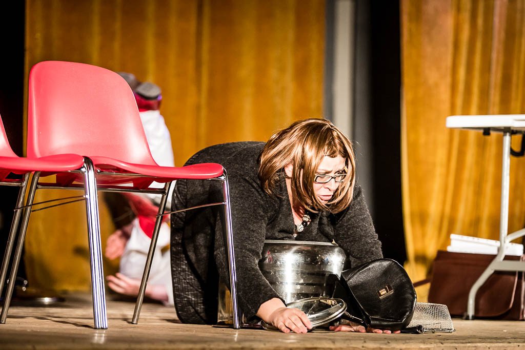 pozadanie-w-cieniu-pokrywki-teatru-55-80730