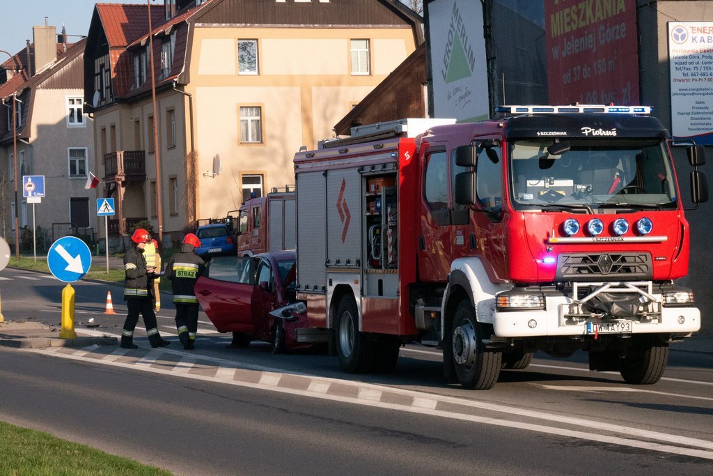 zderzenie-na-w-pola-80833