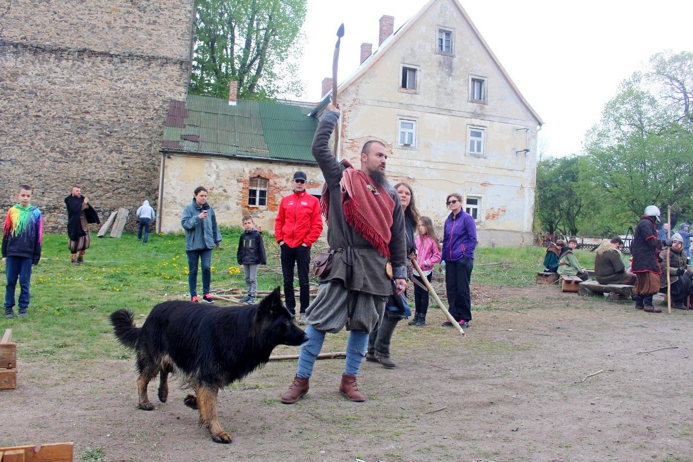 widowiskowa-impreza-karkonoskich-wikingow-81029