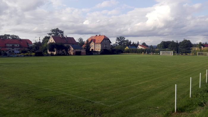 milion-na-poprawe-bazy-sportowej-81120