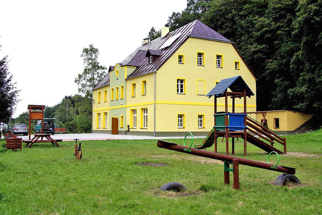 wieksze-schronisko-81122