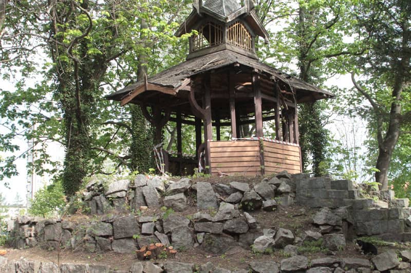 park-przy-zameczku-jest-nadal-zamkniety-81172