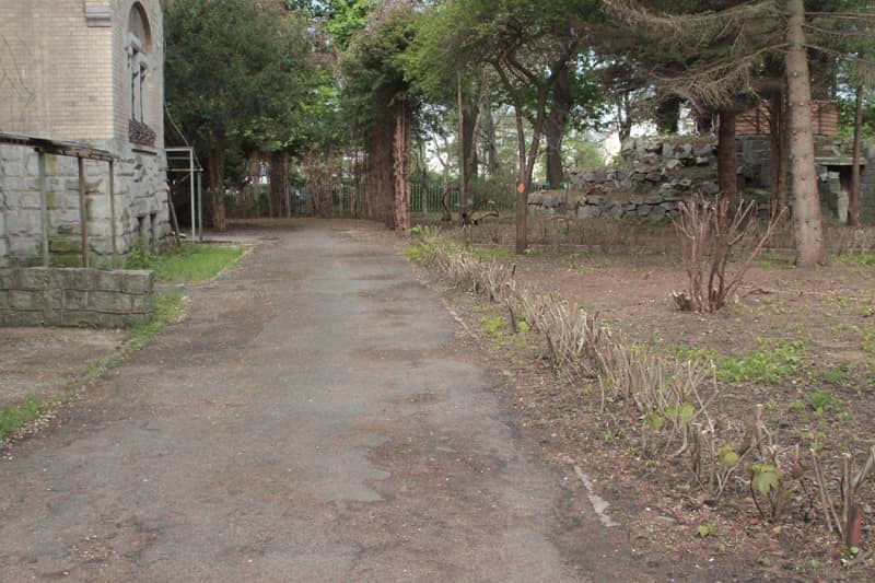 park-przy-zameczku-jest-nadal-zamkniety-81172
