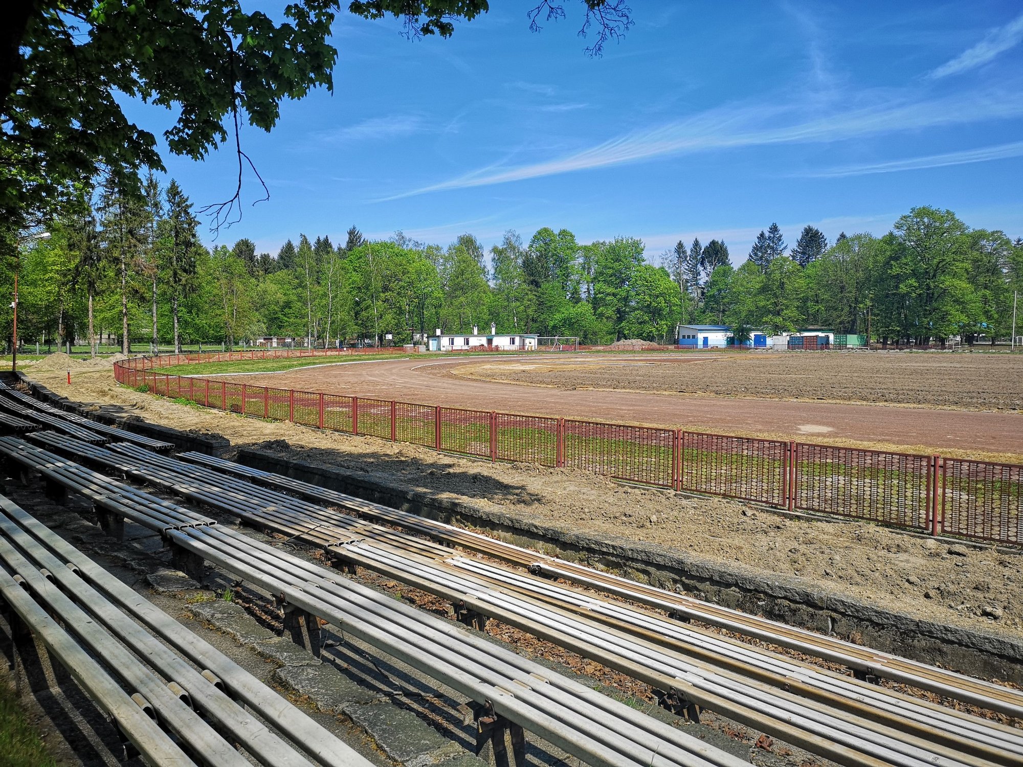 trwa-remont-stadionu-przy-ulicy-lubanskiej-81214