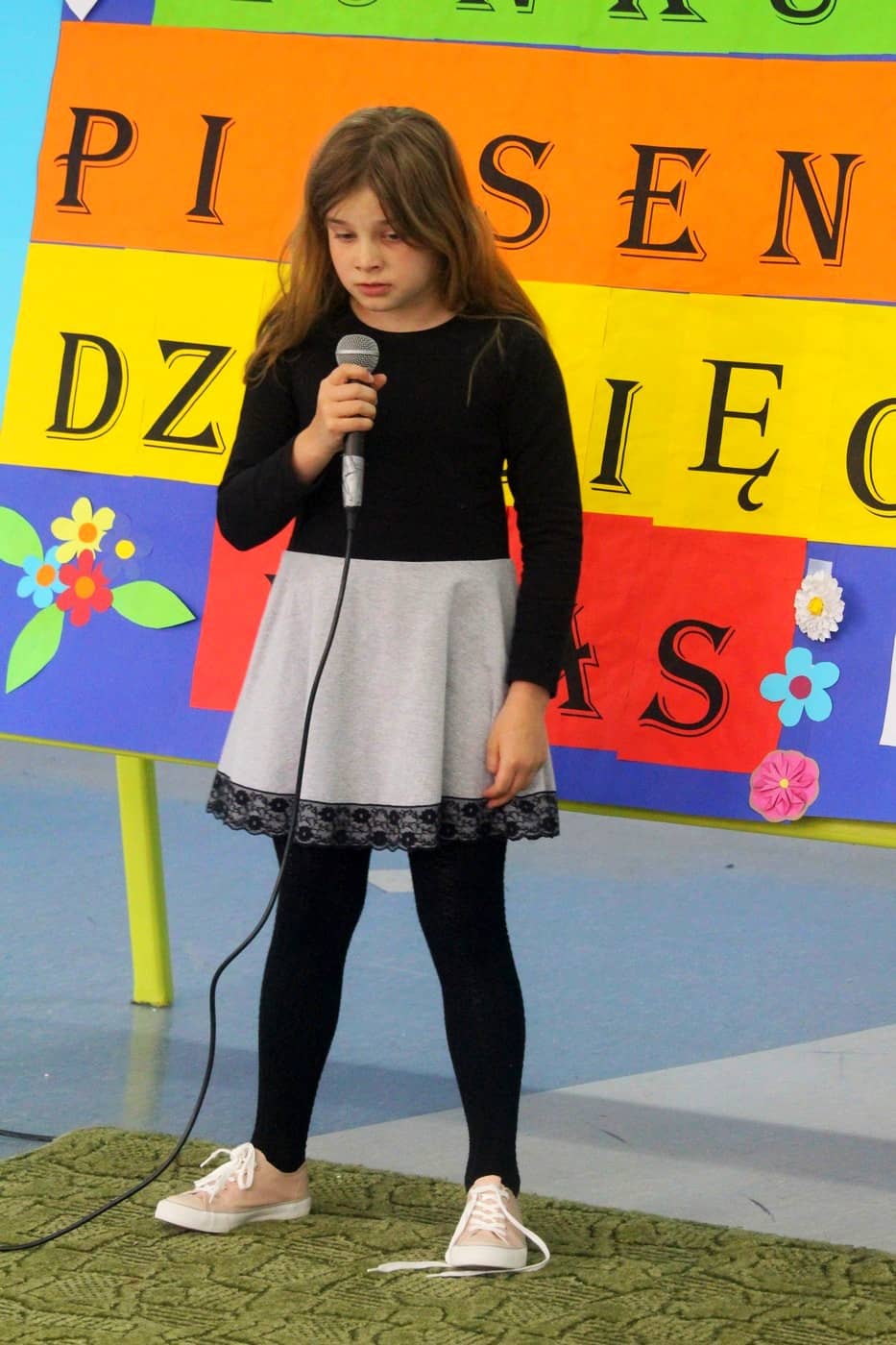 szkolny-konkurs-piosenki-81329