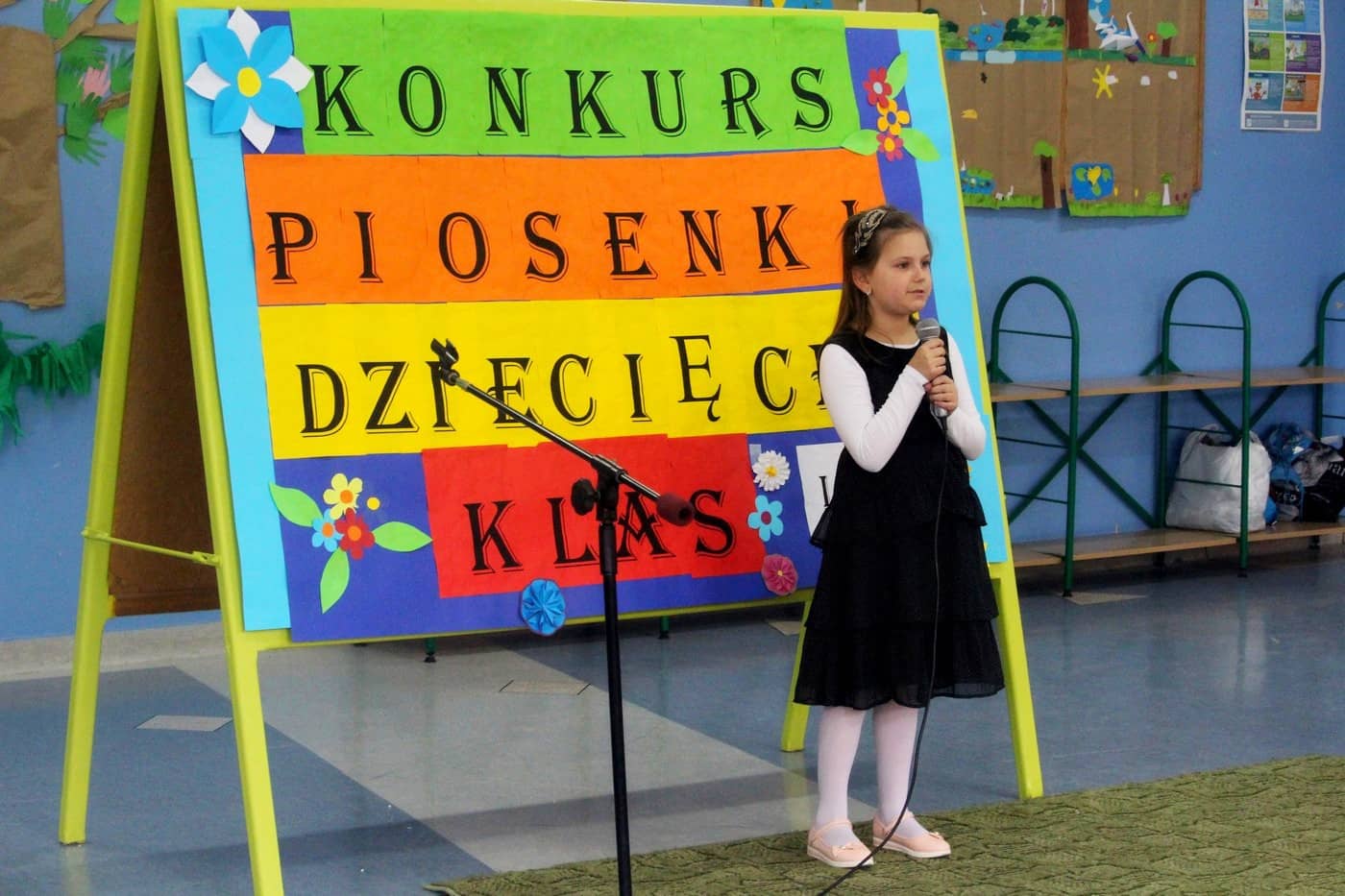 szkolny-konkurs-piosenki-81329