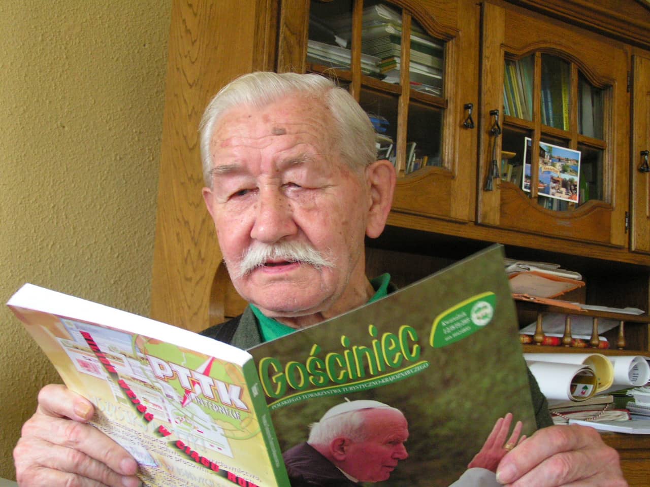 60-lat-mineo-81359