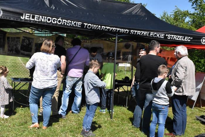 soneczny-festyn-w-jezowie-sudeckim-81373