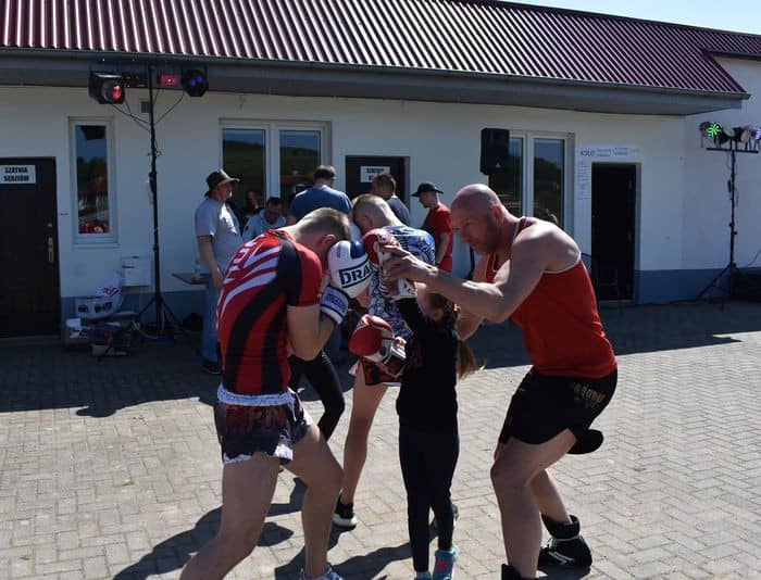 soneczny-festyn-w-jezowie-sudeckim-81373