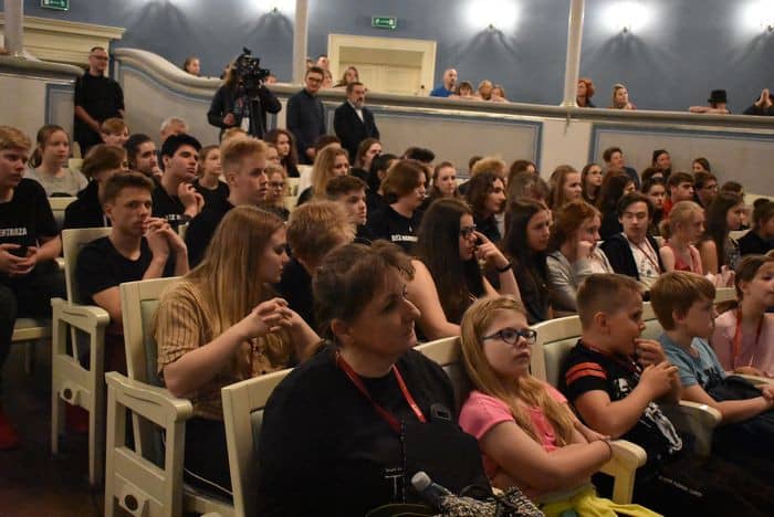 fina-teatrrraek-2019-81374