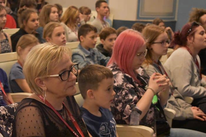 fina-teatrrraek-2019-81374