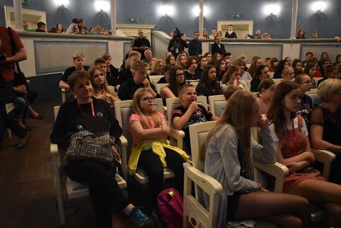 fina-teatrrraek-2019-81374