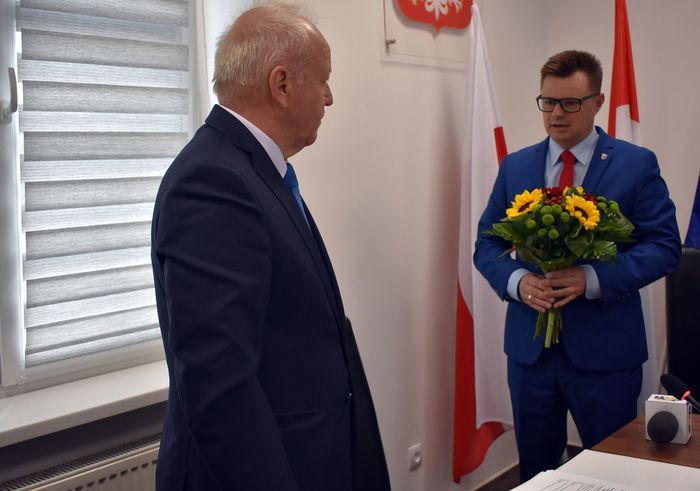 gratulacje-dla-przewodniczacego-81617
