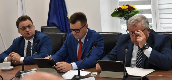 gratulacje-dla-przewodniczacego-81617