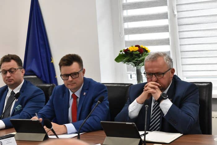 gratulacje-dla-przewodniczacego-81617